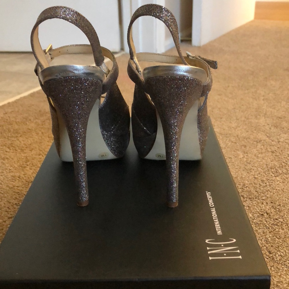Shoes - Picture 3 of 5